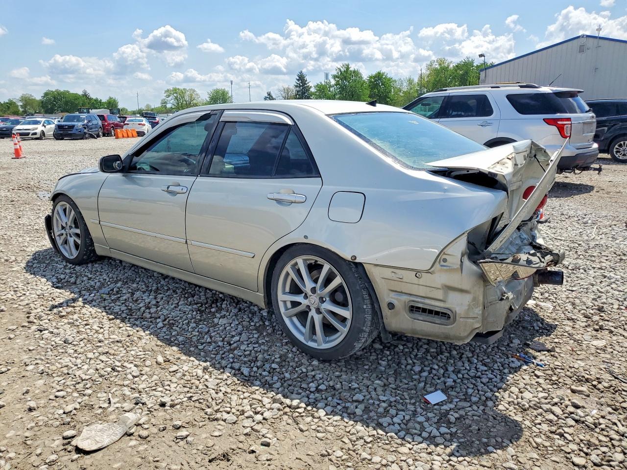 2003 Lexus Is VIN JTHBD192230069962 photo 2