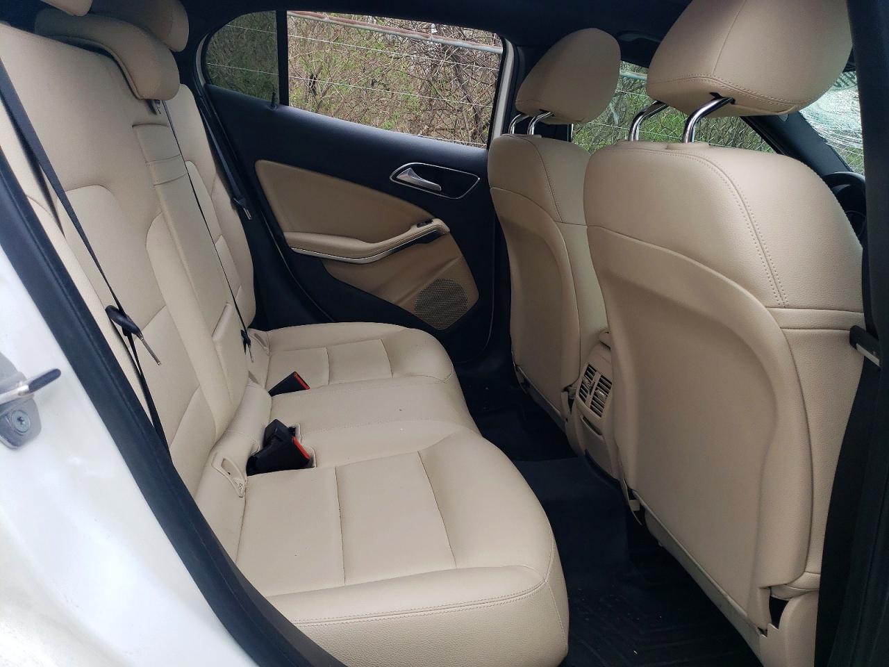 2018 Mercedes-Benz Gla-class VIN WDCTG4GB5JJ496877 photo 10
