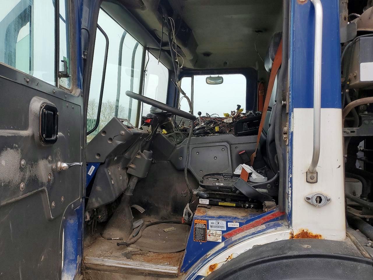 2014 MACK All other VIN 1M2AV02C5EM011178 photo 9