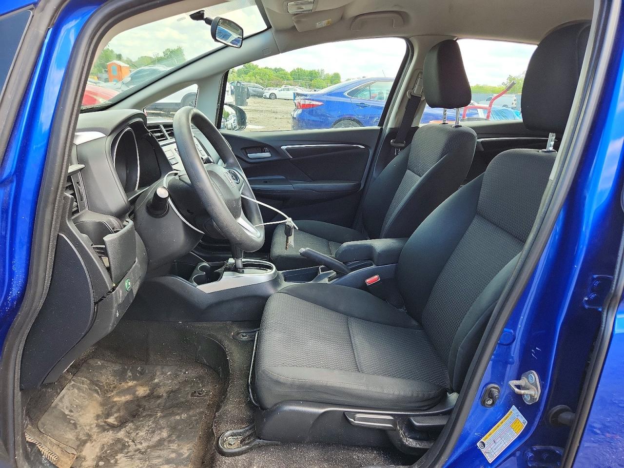 2019 Honda Fit VIN 3HGGK5H44KM701641 photo 7