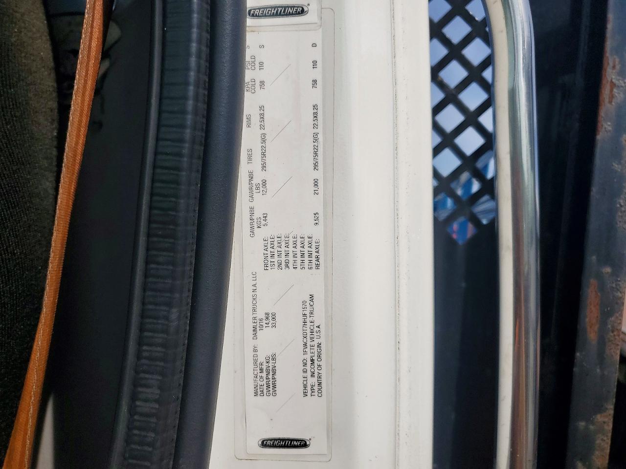 2017 FREIGHTLINER All other VIN 1FVACXDT7HHJF1570 photo 12