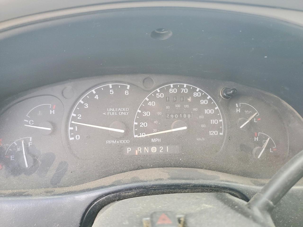 1996 Ford Explorer VIN 1FMDU34X0TZA79406 photo 9