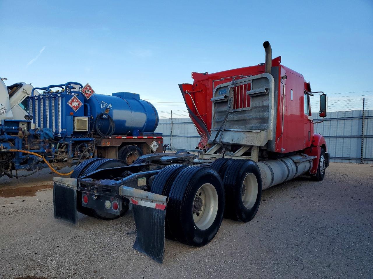 2007 FREIGHTLINER All other VIN 1FUJA6CK37DX56872 photo 4