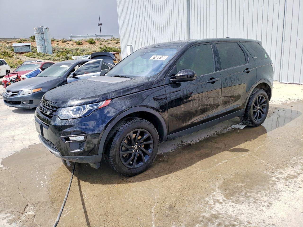 2018 Land Discovery VIN SALCR2RXXJH738172 photo 1