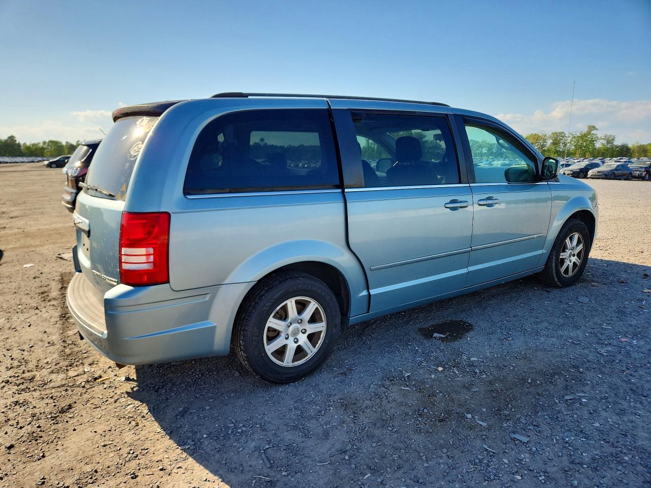 2010 CHRYSLER Minivan VIN 2A4RR5D1XAR285062 photo 3