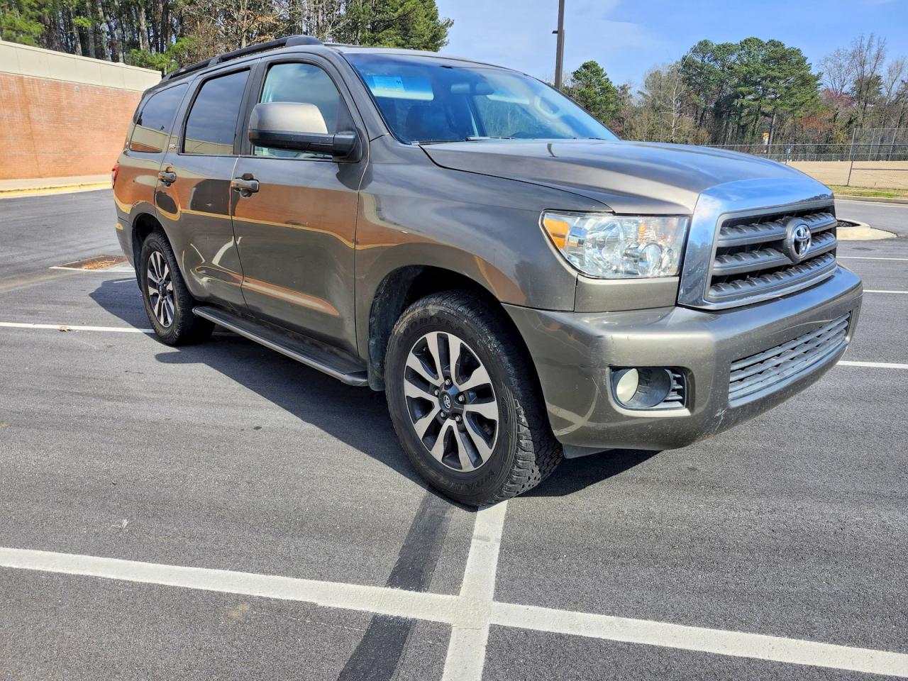 2008 Toyota Sequoia VIN 5TDZY64A88S008023 photo 1