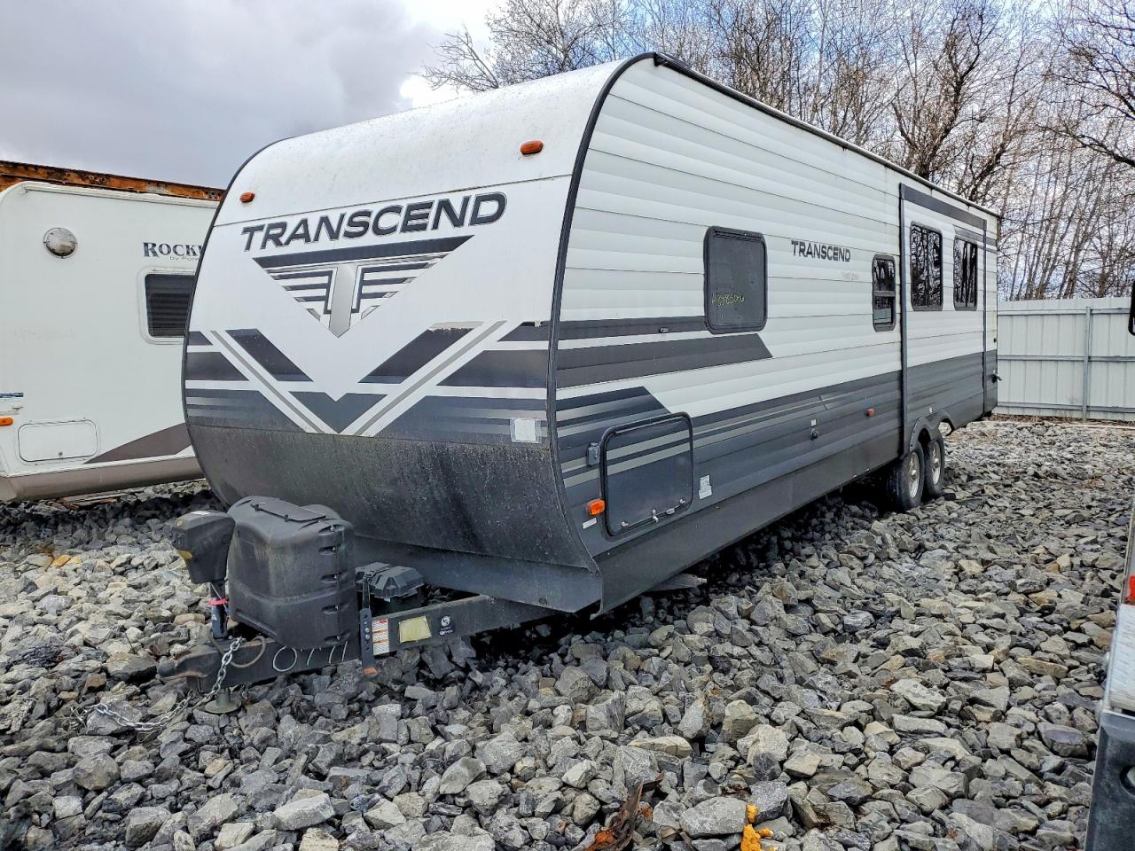 2019 GRAND Transcend VIN 573TT3428K8800771 photo 2