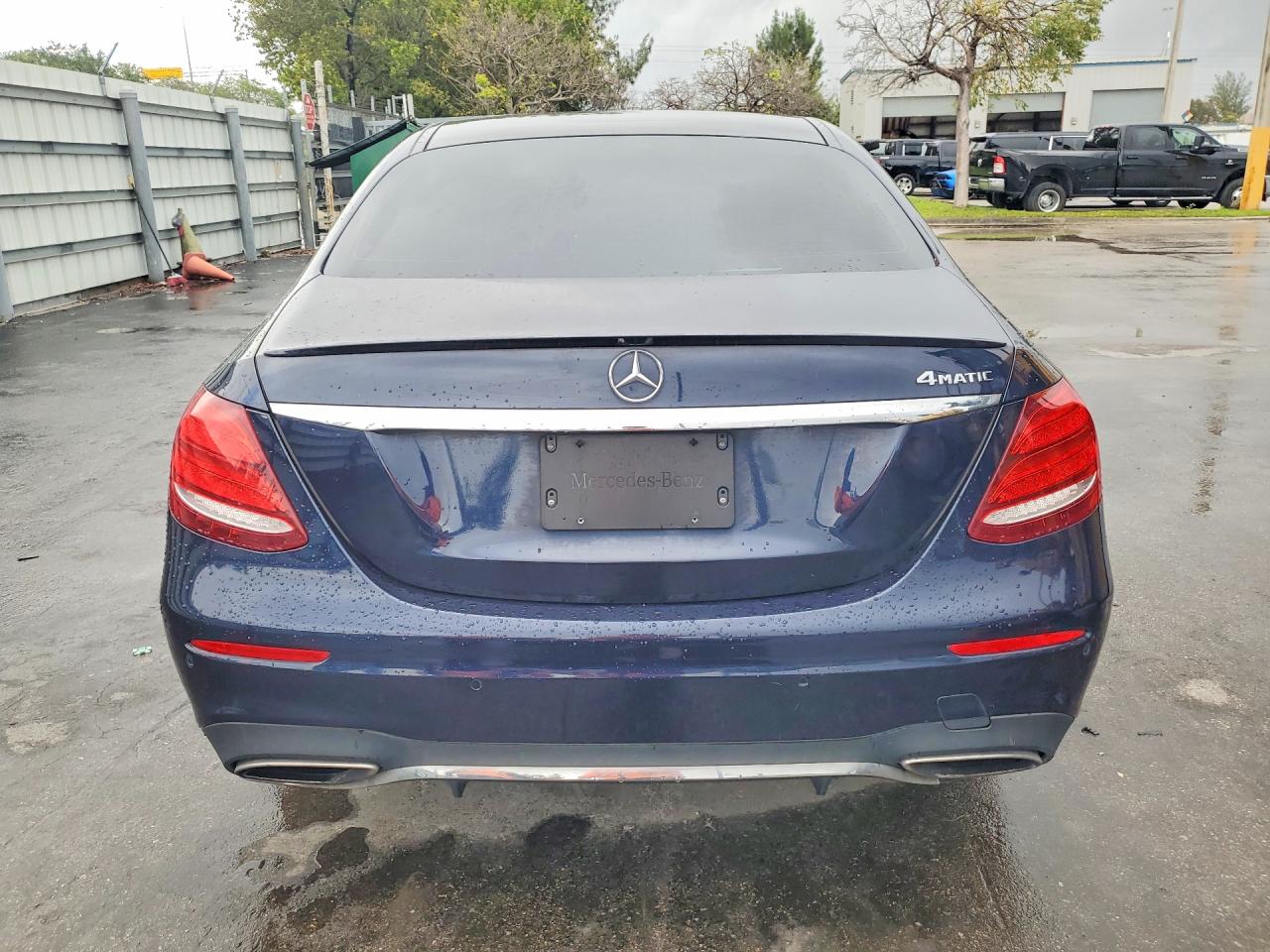 2017 MERCEDES-BENZ E-class VIN WDDZF4KB8HA065248 photo 6