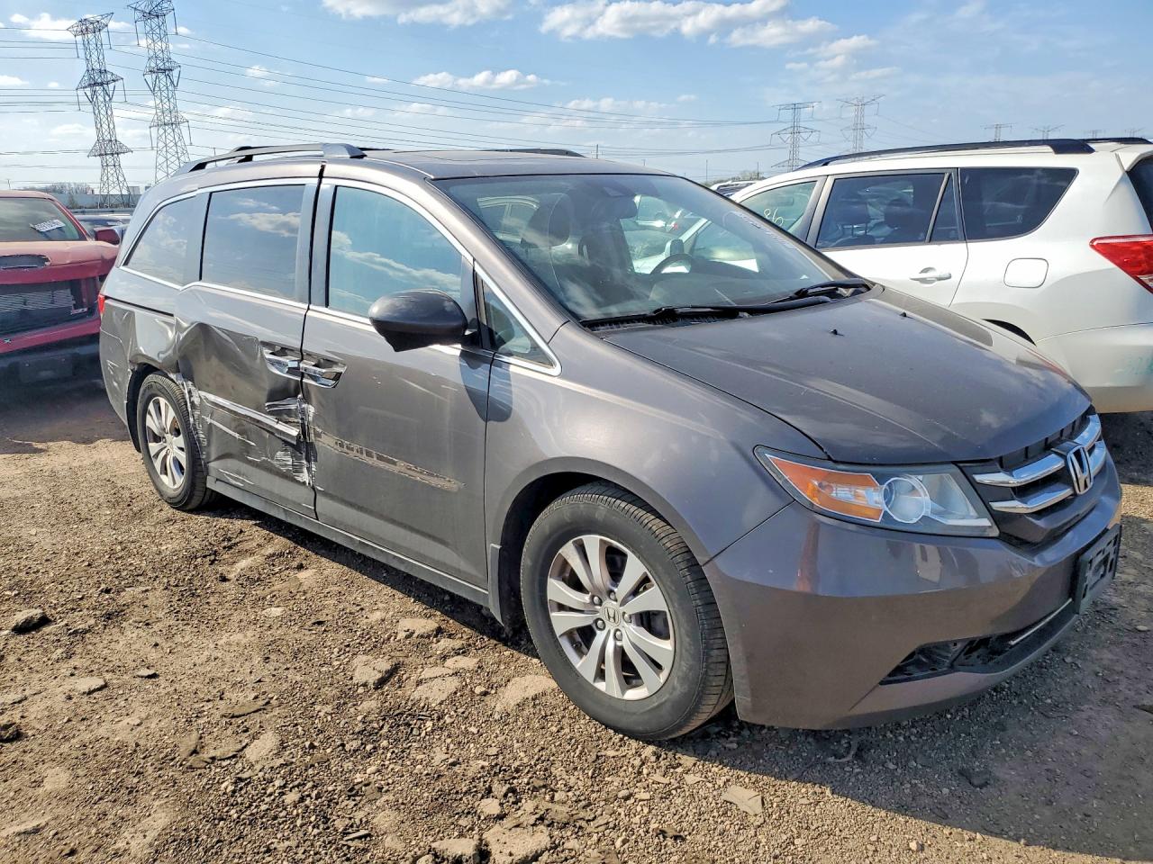 2016 Honda All models VIN 5FNRL5H65GB052885 photo 4