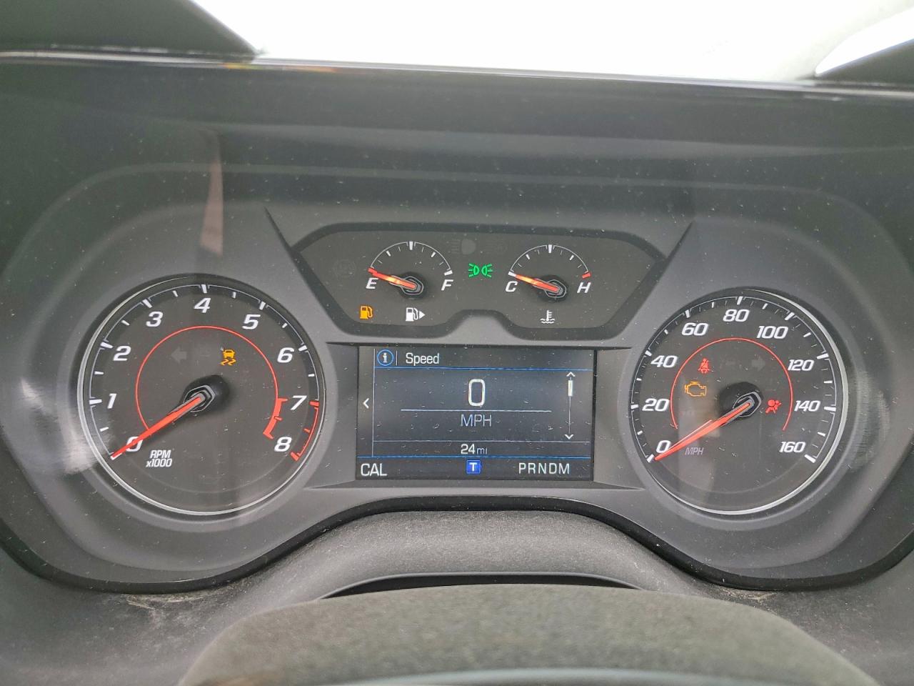 2024 Chevrolet Camaro VIN 1G1FD3DS4R0110180 photo 9