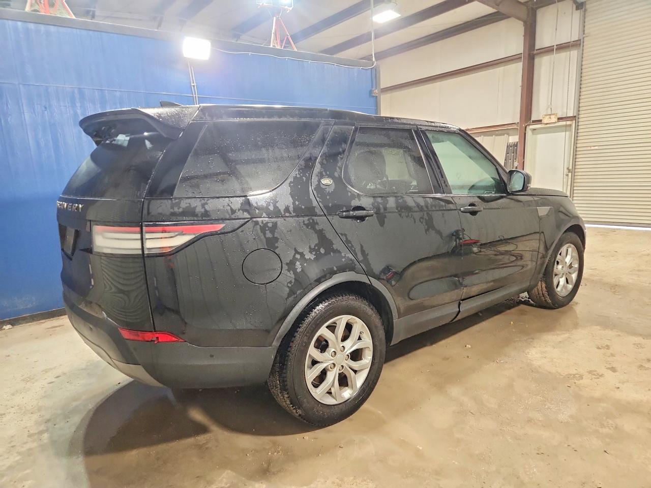 2020 LAND Discovery VIN SALRG2RV6L2428363 photo 3