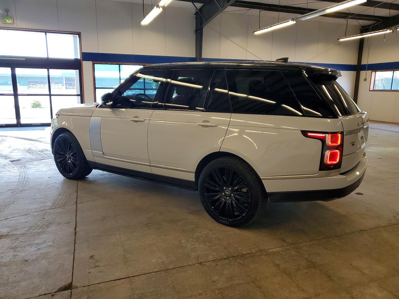 2020 LAND Rangerover VIN SALGS2RU4LA587255 photo 2