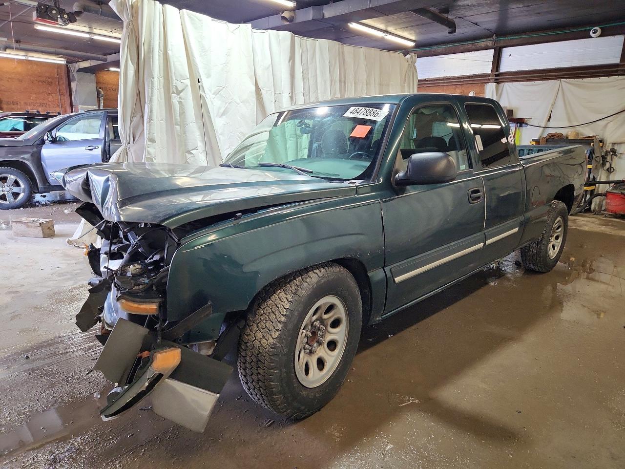 2005 Chevrolet All models VIN 2GCEC19V851207569 photo 1