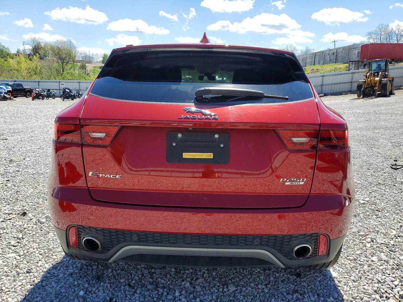 2018 JAGUAR Etype VIN SADFJ2FX6J1Z07424 photo 6