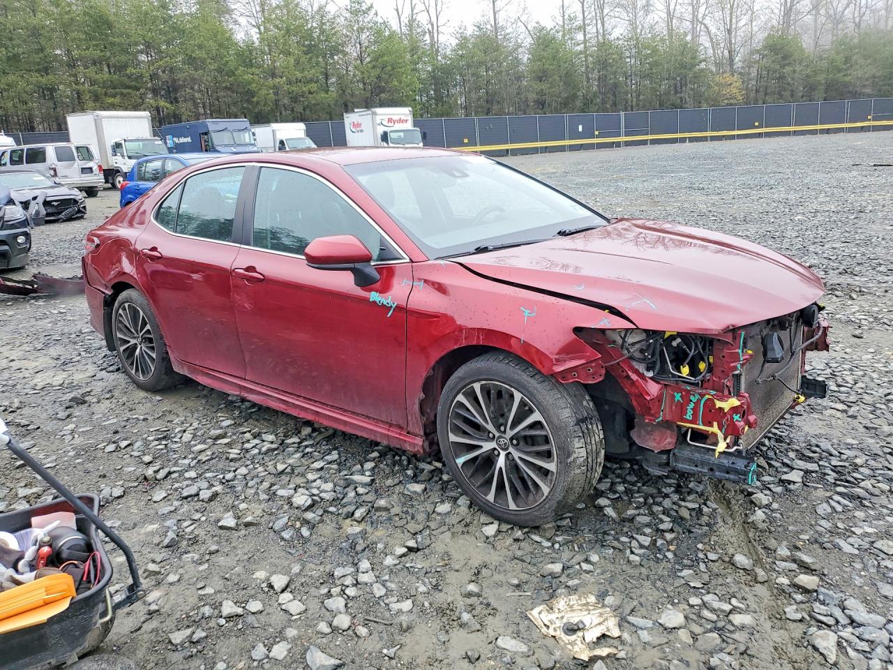 2018 Toyota Camry VIN 4T1B11HK2JU607069 photo 4