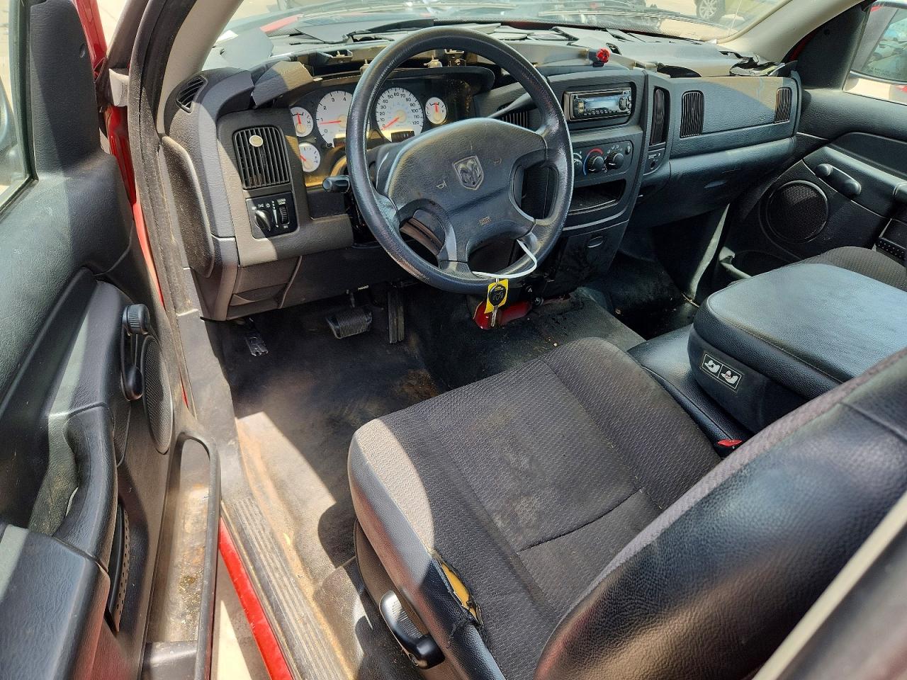 2002 Dodge Ram 1500 VIN 1D7HA16K12J261865 photo 8