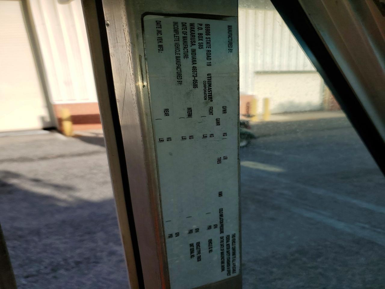 2000 FREIGHTLINER All other VIN 4UZA5FAC4YCG63839 photo 10