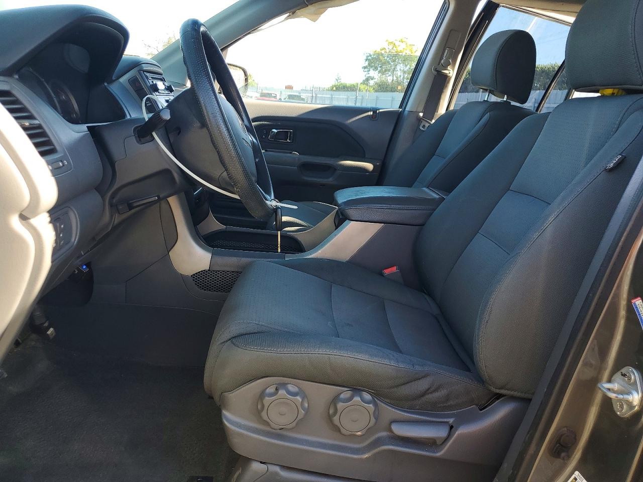 2007 HOND Pilot VIN 5FNYF28177B037701 photo 7