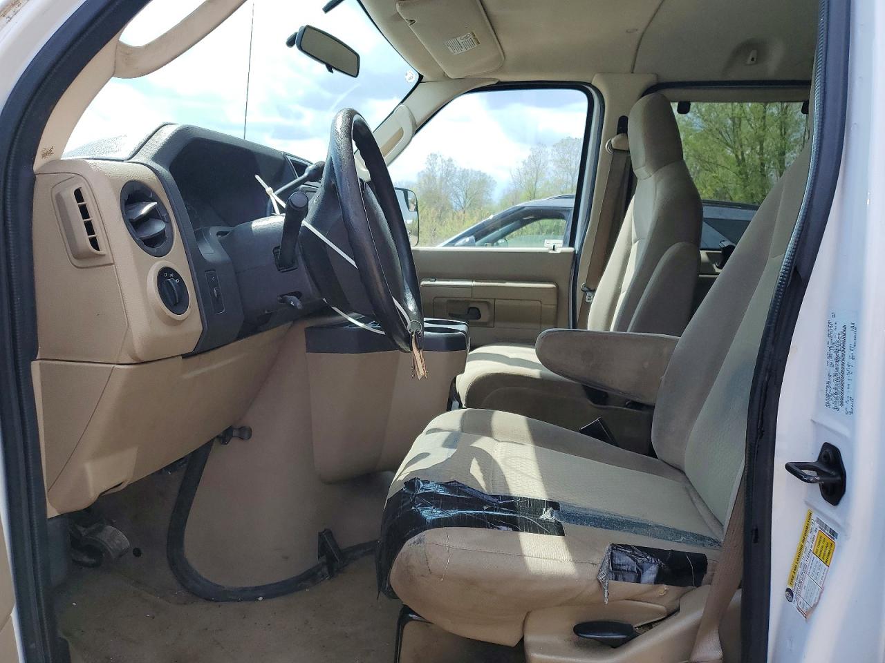 2010 Ford All models VIN 1FBNE3BL1ADA88605 photo 7