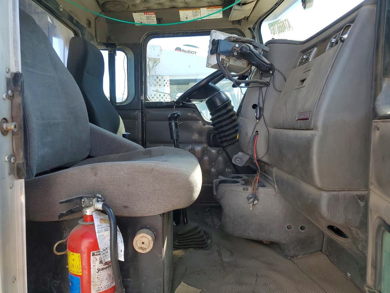 2005 KENWORTH All other VIN 1NKDL00X55R104538 photo 5