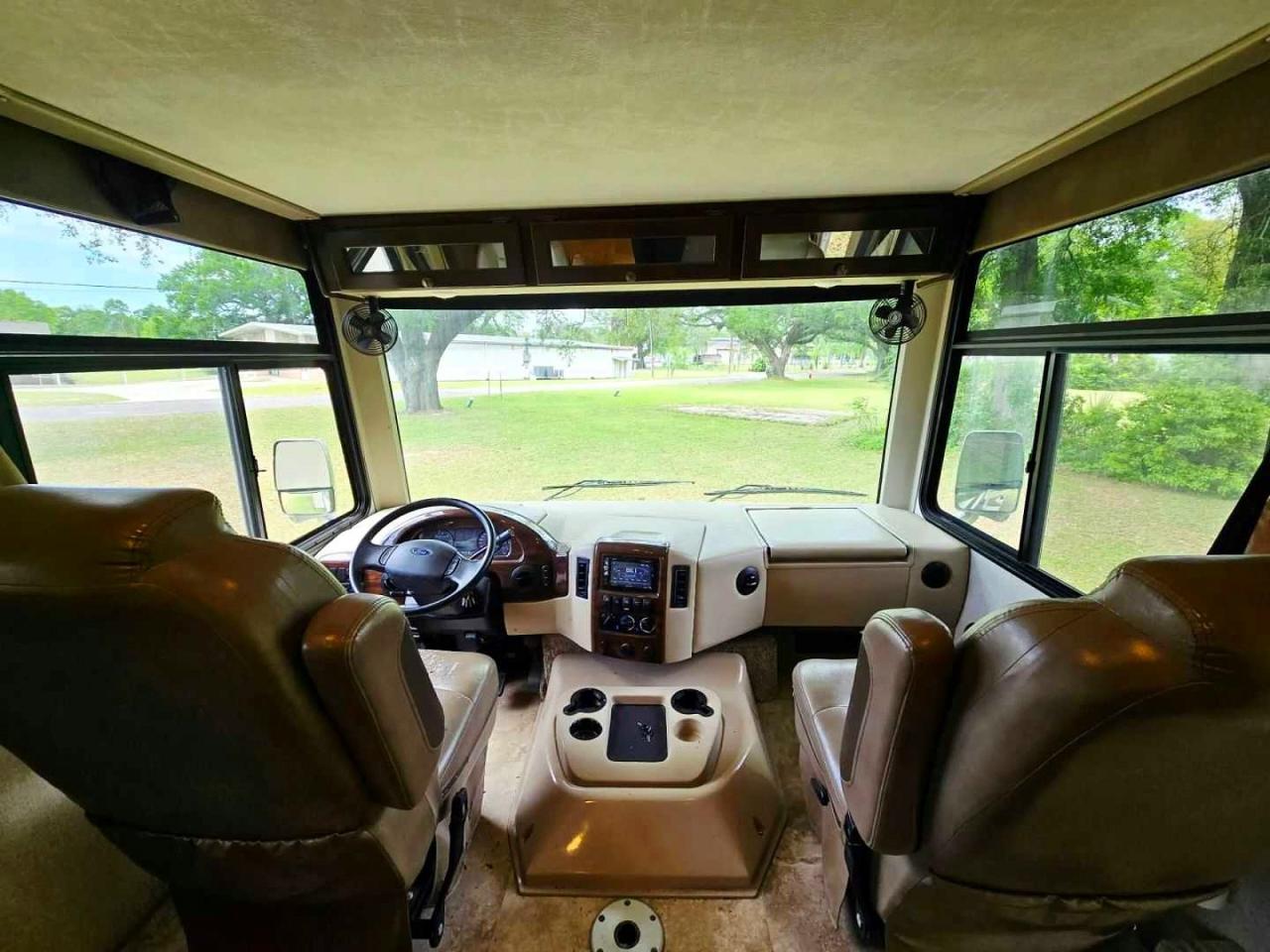 2018 Thor F-ser othr VIN 1F65F5DY8J0A07056 photo 5