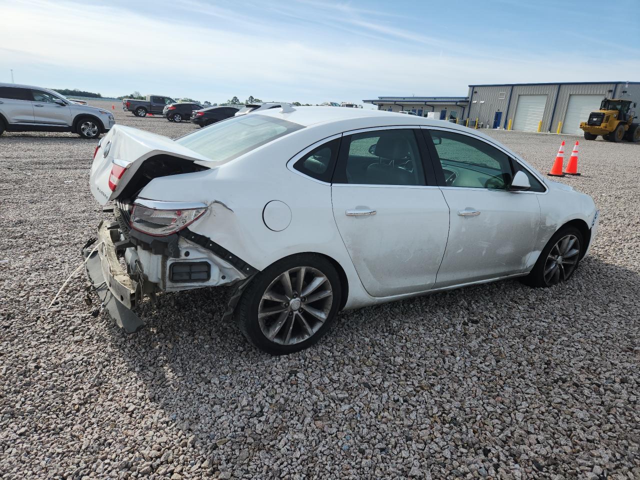 2014 Buick Verano VIN 1G4PP5SK9E4101202 photo 3
