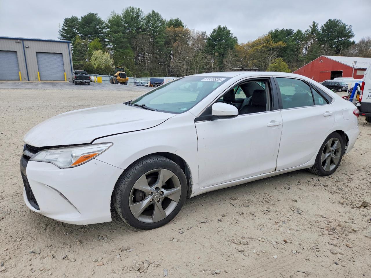 2015 Toyota Camry sola VIN 4T1BD1FK4FU143753 photo 1