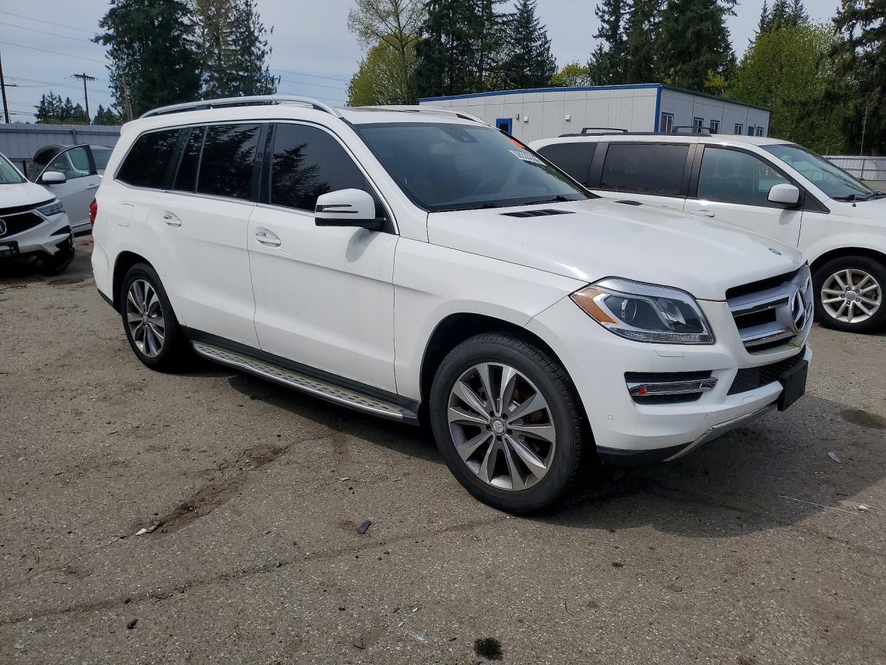 2014 Mercedes-Benz Gl-class VIN 4JGDF7CE3EA378861 photo 4