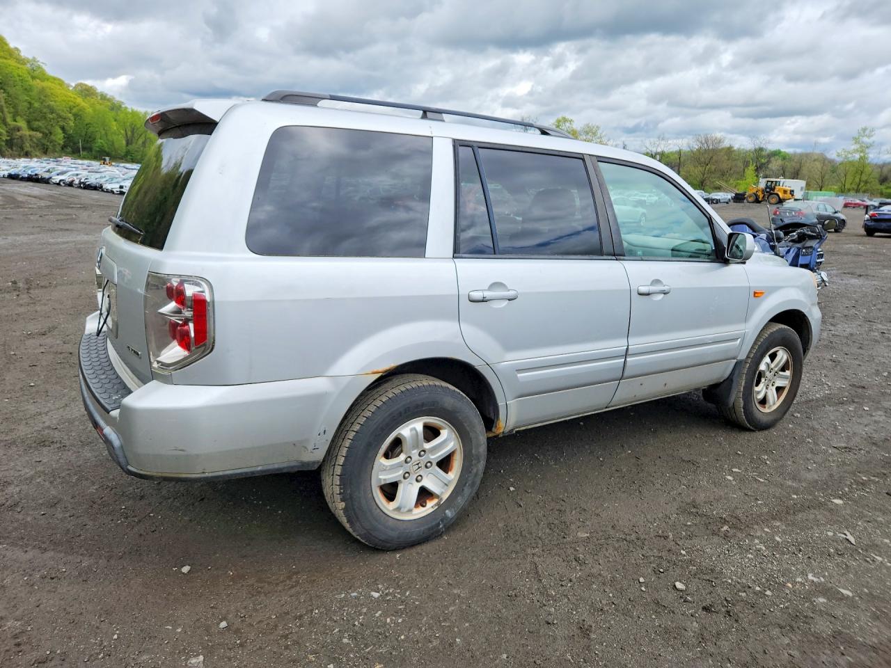 2008 Honda Pilot VIN 5FNYF182X8B055954 photo 3