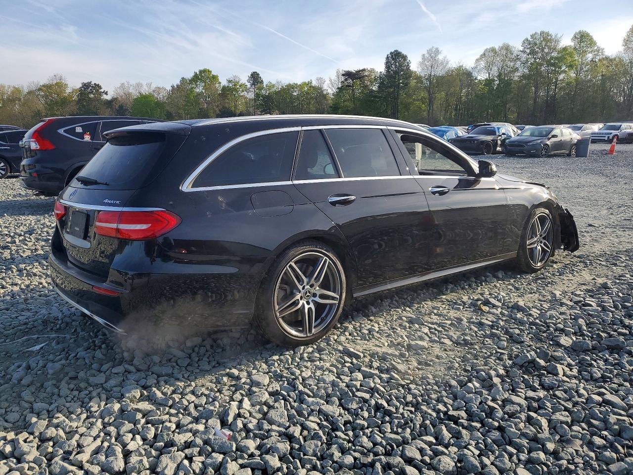 2019 Mercedes-Benz E-class VIN WDDZH6JB0KA588746 photo 3