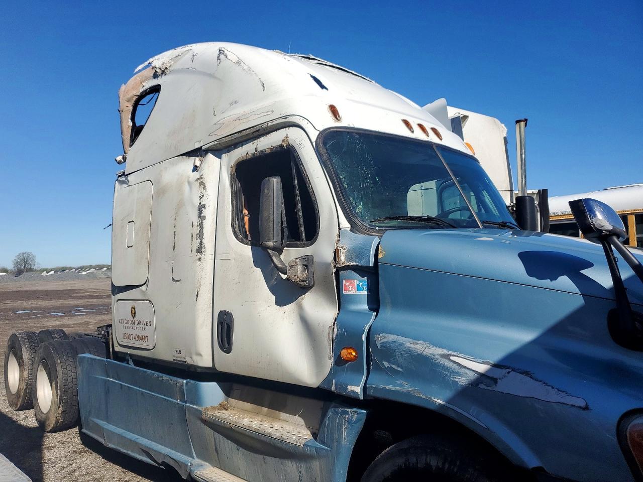 2014 FREIGHTLINER All other VIN 3AKJGLD55ESFH3338 photo 9