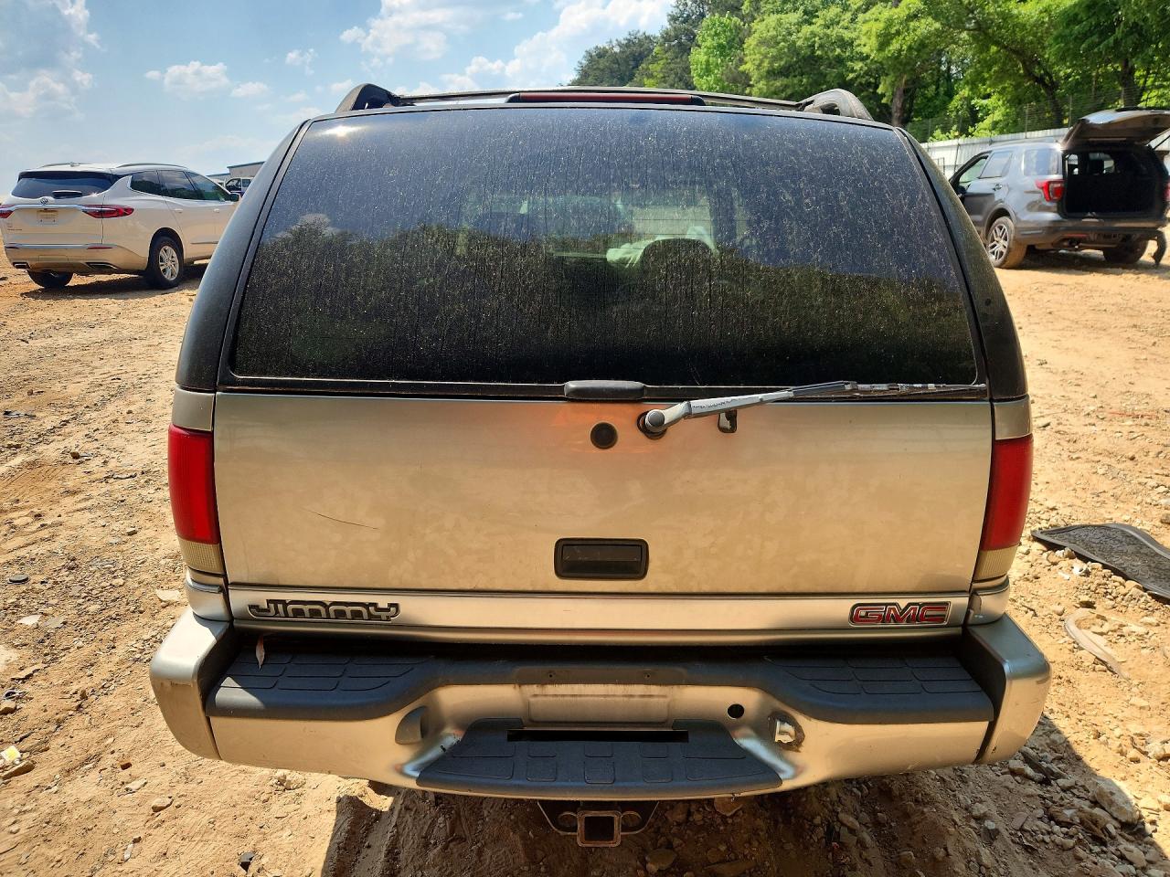 1999 GMC Jimmy VIN 1GKCS13W0X2501969 photo 6