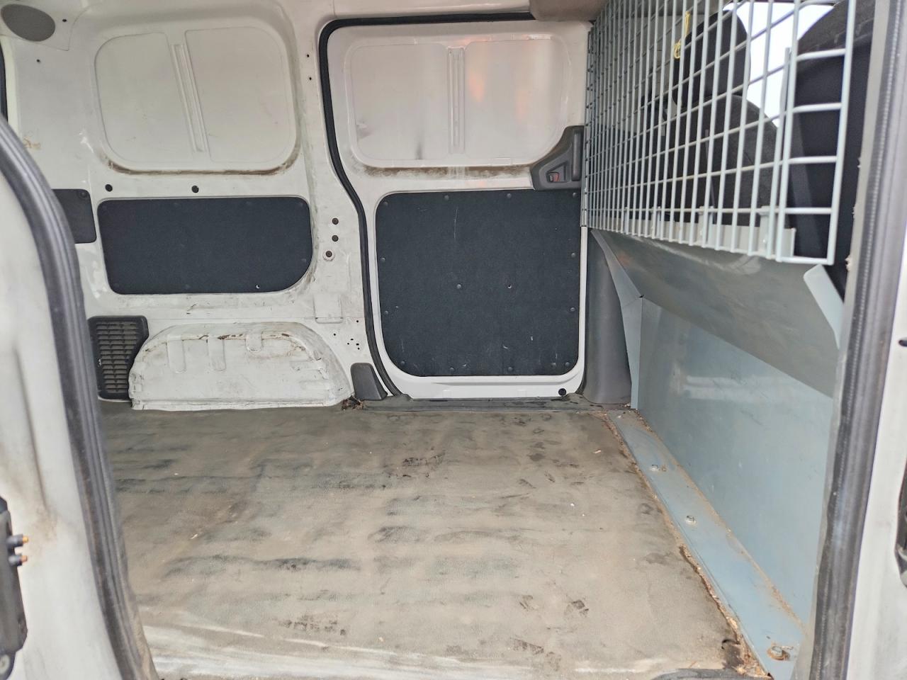 2018 Nissan Nv200 s VIN 3N6CM0KN0JK692522 photo 11