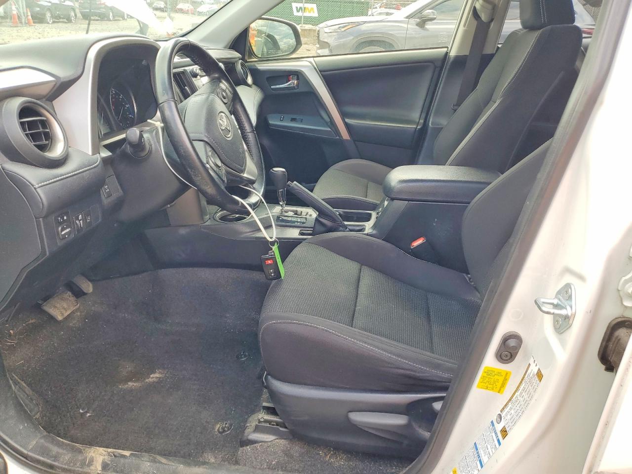 2018 Toyota Rav4 VIN JTMRFREV2JJ748081 photo 7