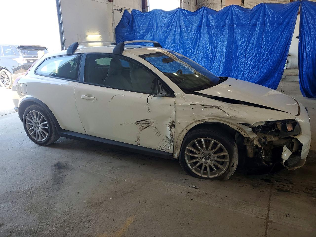 2010 Volvo C30 VIN YV1672MK4A2174540 photo 4