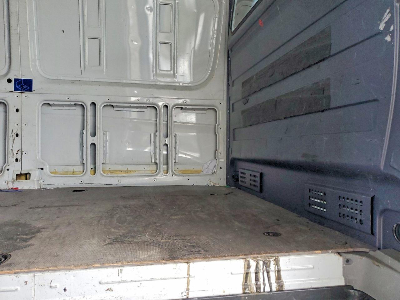 2015 FREIGHTLINER Sprinter VIN WDYPE7DC0FP137988 photo 11