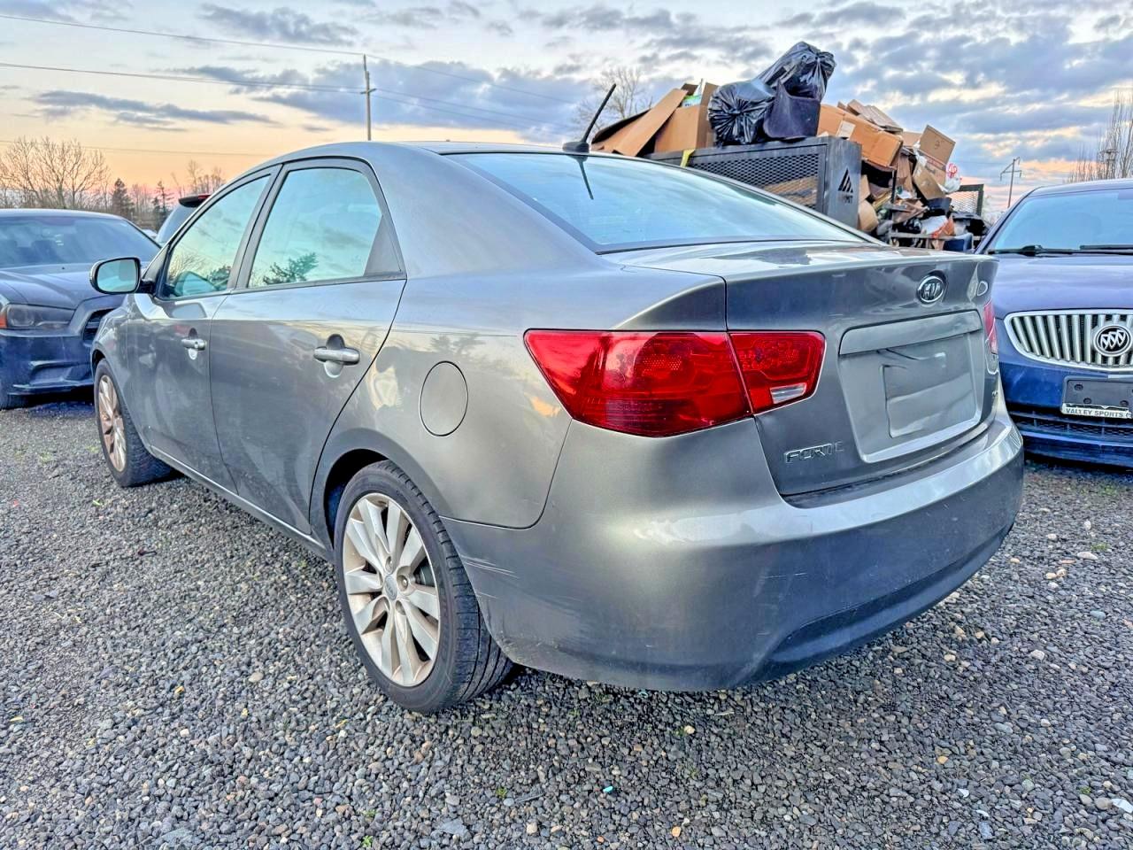 2011 Kia Forte VIN KNAFW4A30B5334170 photo 3