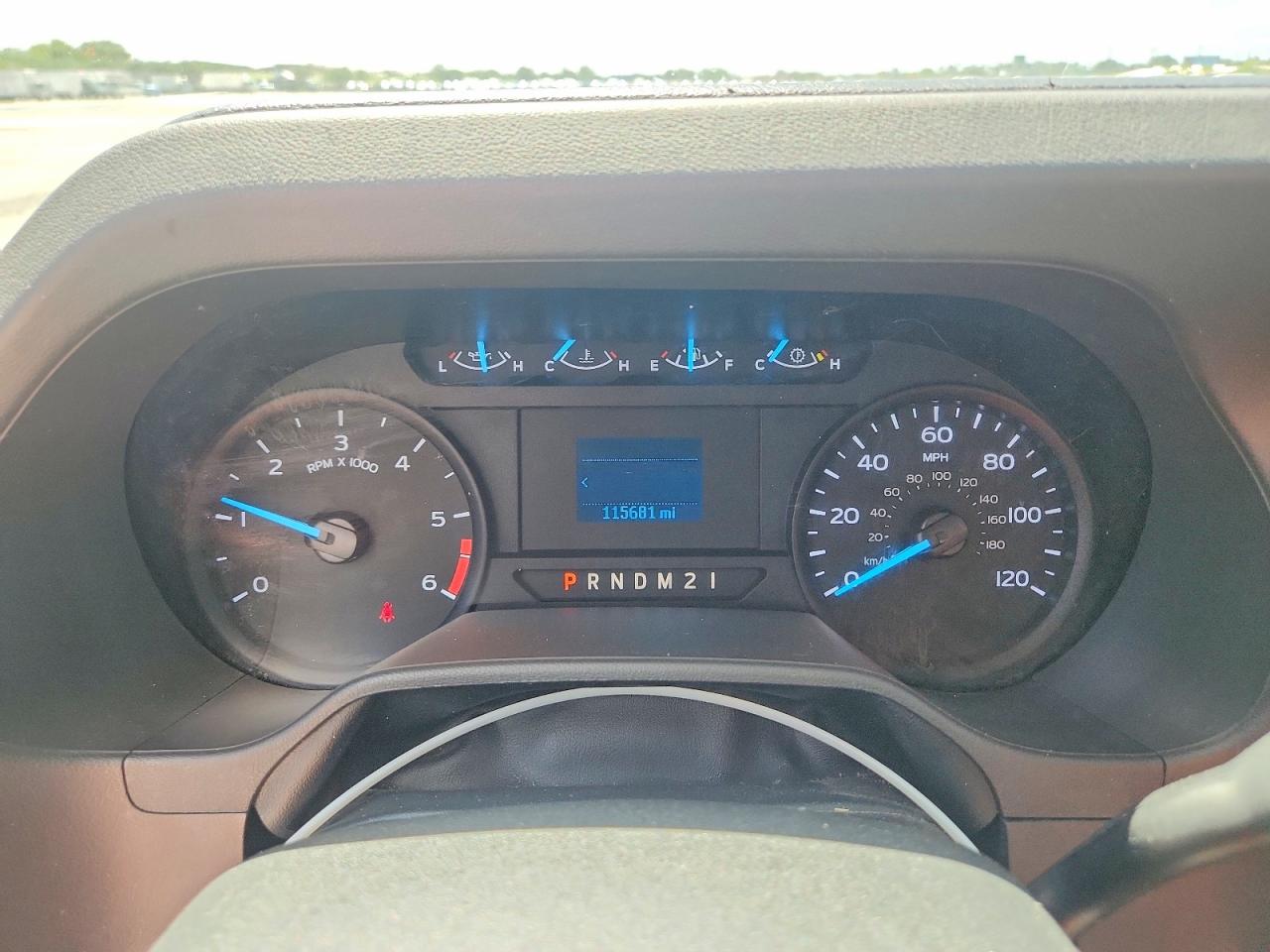 2022 Ford Econoline VIN 1FDXE4FN5NDC09840 photo 9