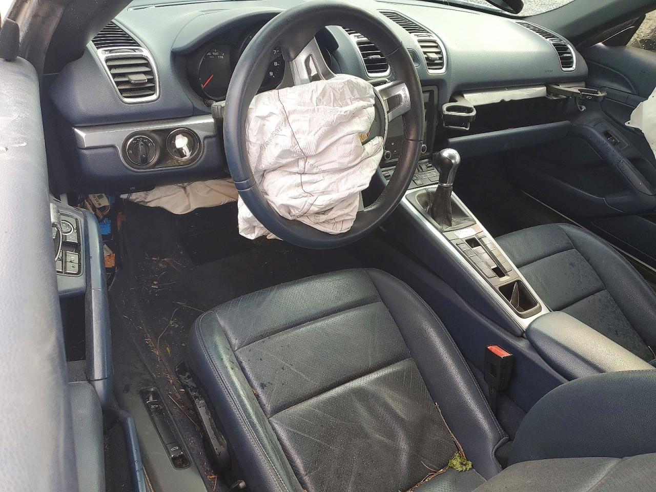 2013 Porsche Boxster VIN WP0CA2A88DS113893 photo 8