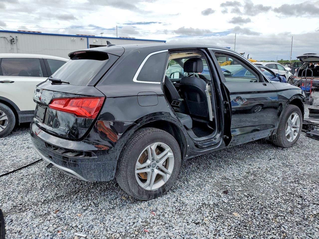 2019 AUDI Q5 VIN WA1ANAFY5K2098971 photo 3
