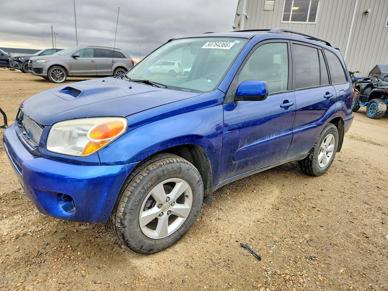 2004 TOYOTA Rav4 base VIN JTEHD20V646005670 photo 1