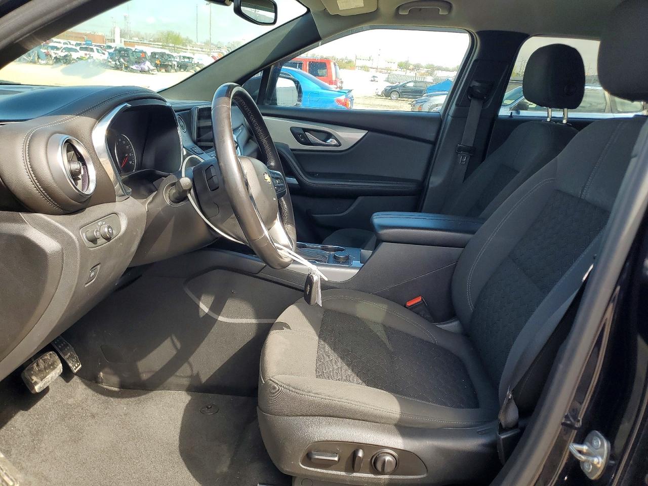 2020 Chevrolet Blazer VIN 3GNKBHRS9LS566698 photo 7