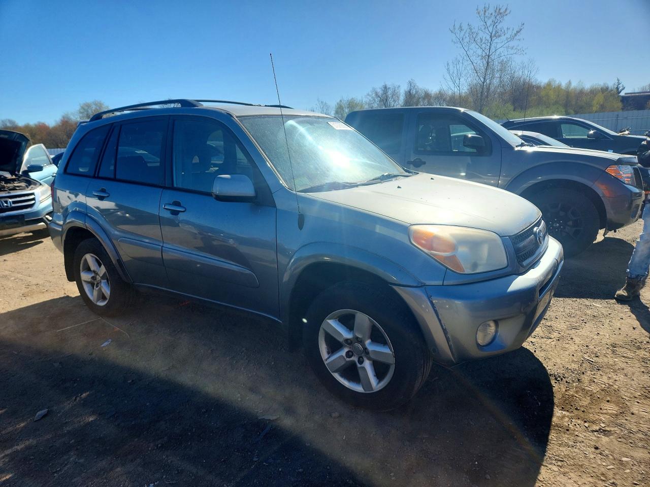 2005 Toyota Rav4 VIN JTEHD20V150059687 photo 4