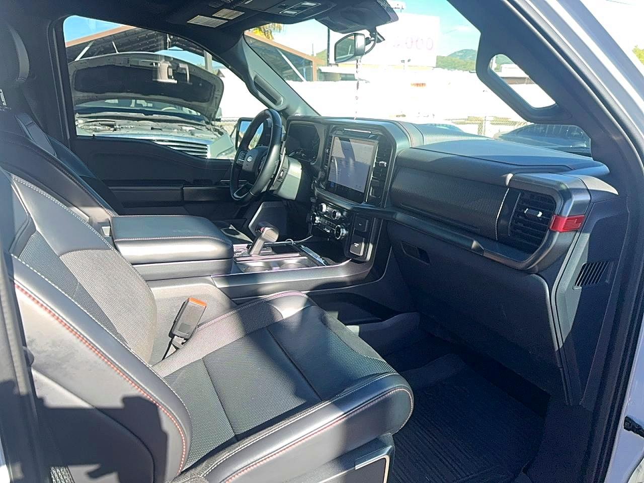 2025 Ford F150 VIN 1FTFW1RG5SFA15835 photo 5