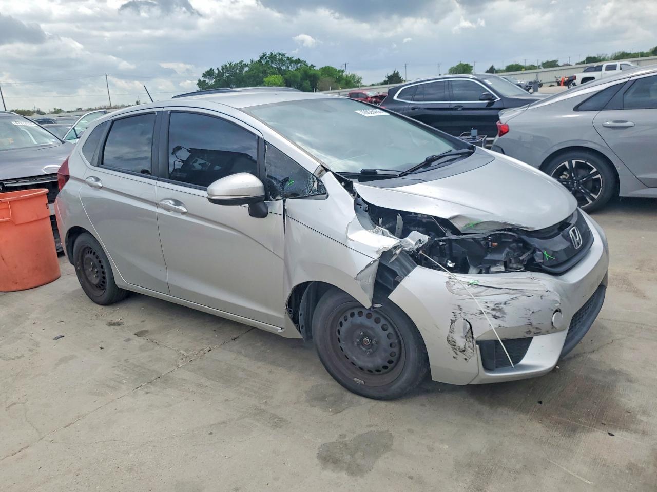 2016 Honda Fit lx VIN JHMGK5H55GX018225 photo 4