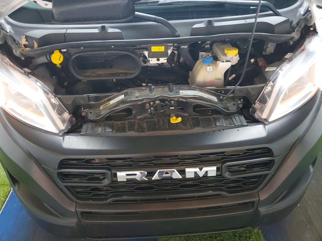 2025 RAM Promaster VIN 3C6MRVHG6SE545496 photo 12