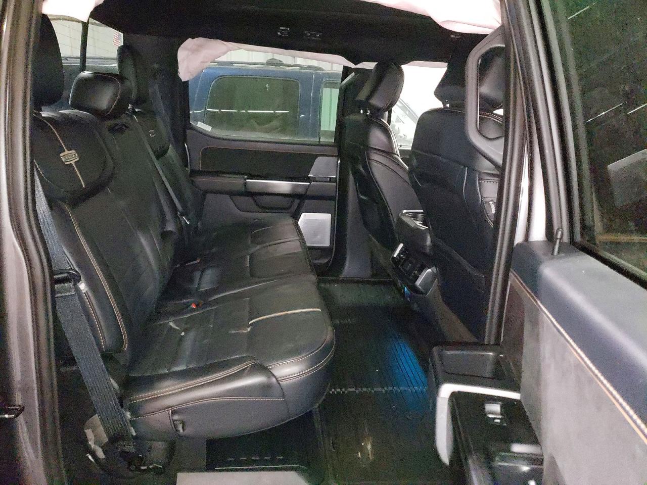 2023 Ford F150 VIN 1FTFW1E86PFB37206 photo 10