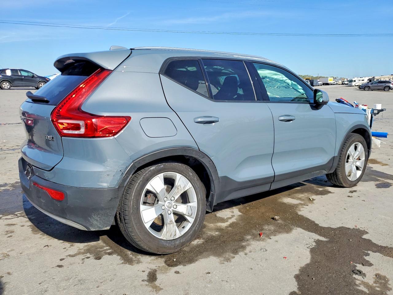 2022 Volvo Xc40 VIN YV4162UK0N2763929 photo 3