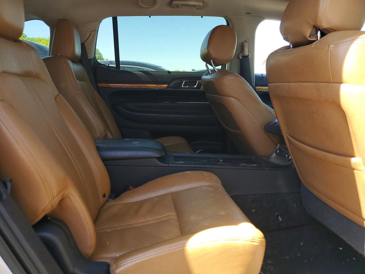 2011 LINCOLN Mkt VIN 2LMHJ5AT6BBJ53005 photo 11