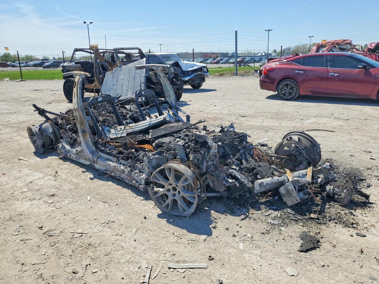 2023 TESLA Model s VIN 5YJSA1E69PF525045 photo 4